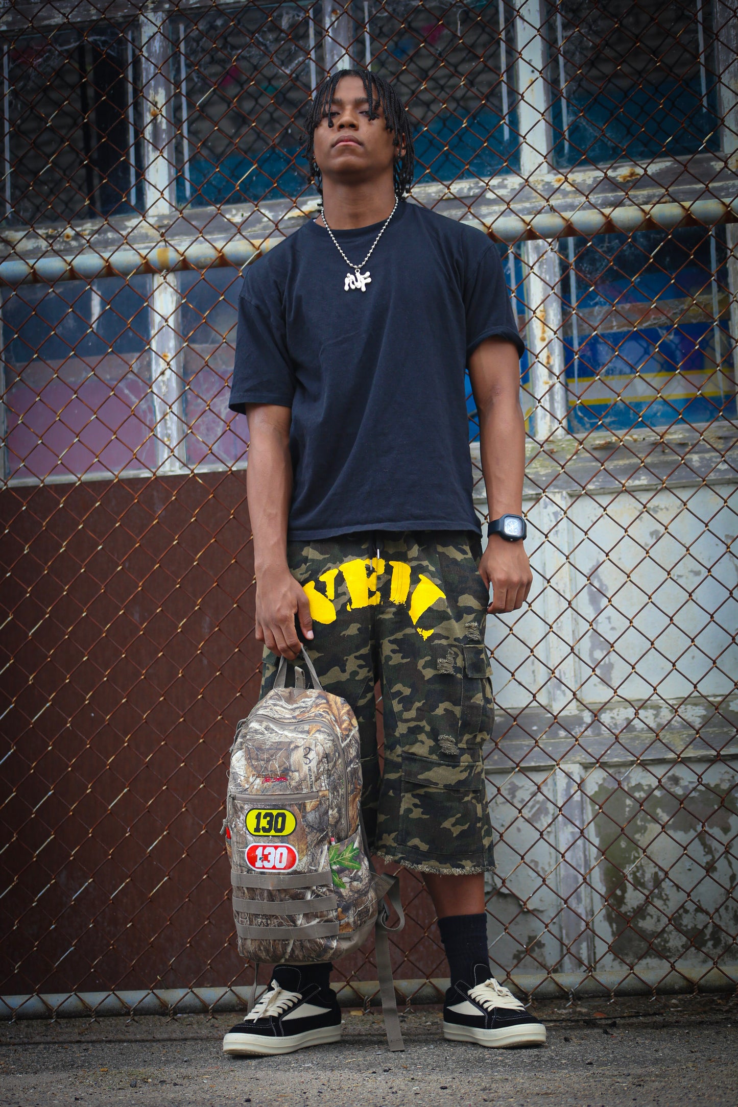 VEIL "CAMO" JORTS
